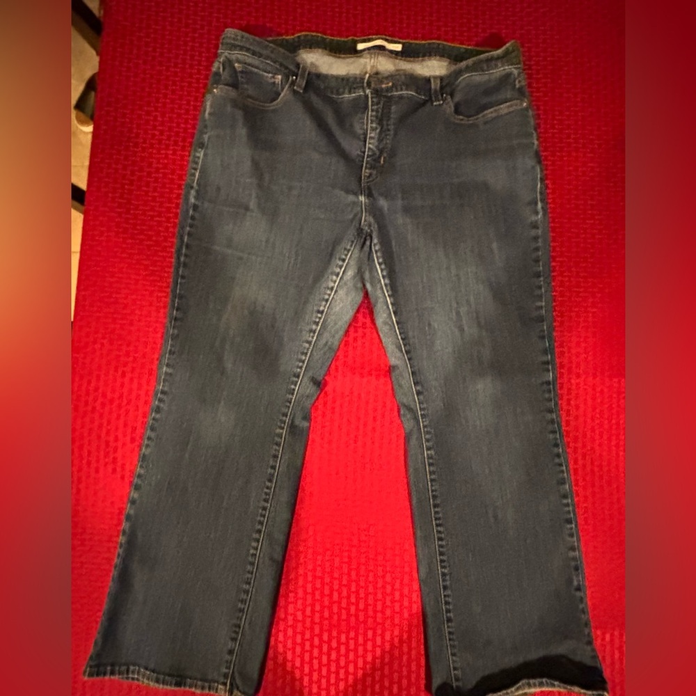 Levi's 415 Classic Bootcut Jeans